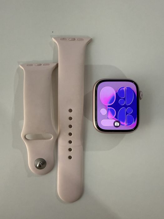 Apple Watch 10 Roze Nou