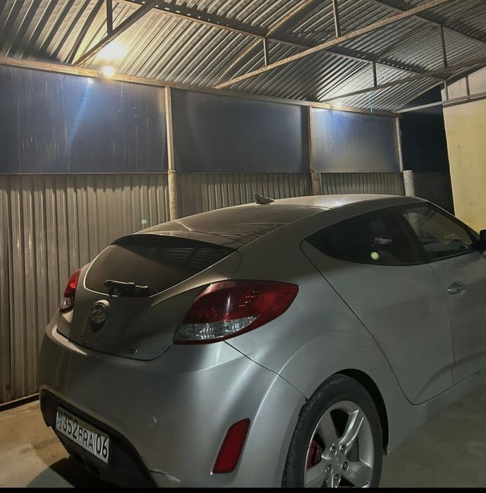 Продам Хундай велостер.