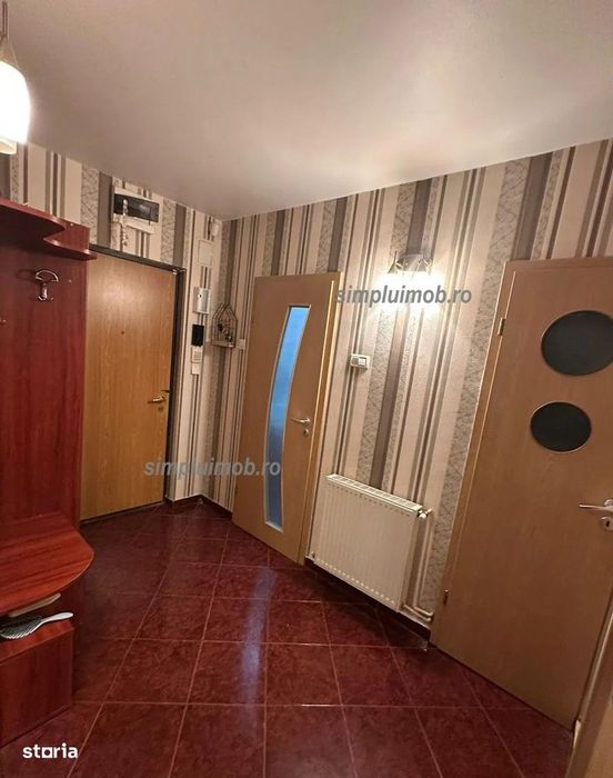 Decomandat 4 Camere Sector 3 Etaj Intermediar