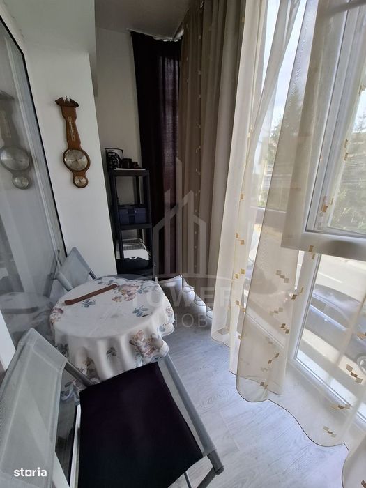 Apartament 4 camere -etaj 1, zona V. Aron
