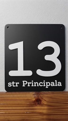 Numere casa cu denumirea strazii