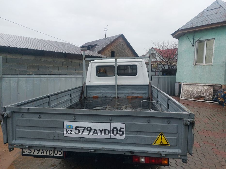 Продам Газель бортовой в отличном состояние