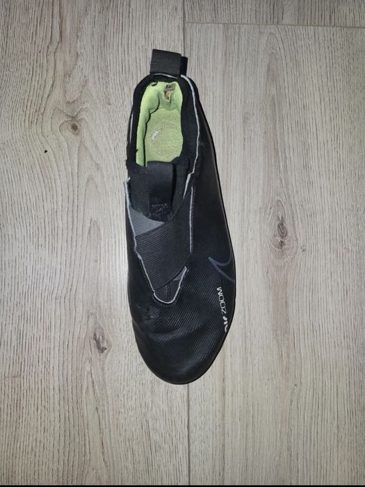 Ghete forbal nike