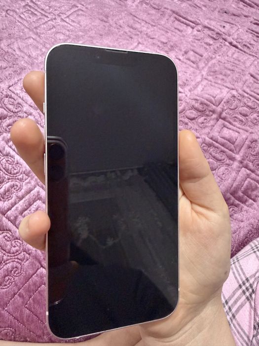 ПРОДАМ Iphone13 128 мб