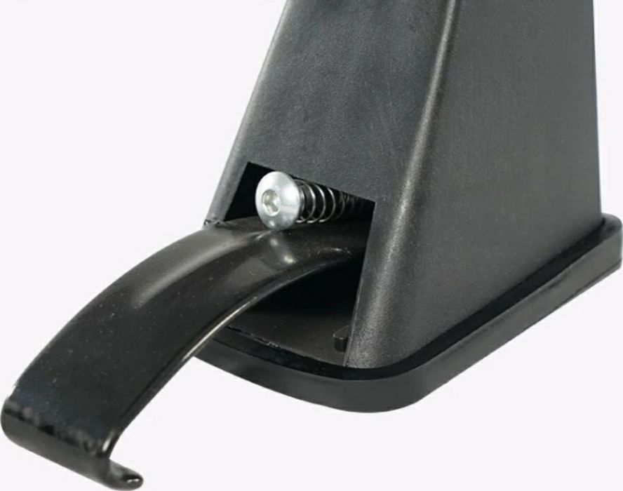 Багажник на авто универсальный