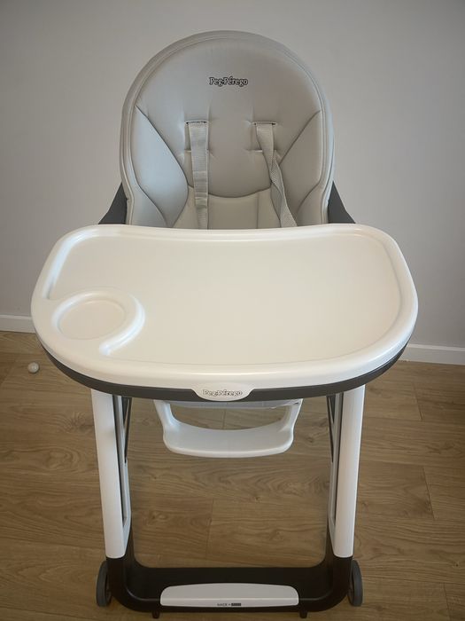 Детски стол за хранене peg perego