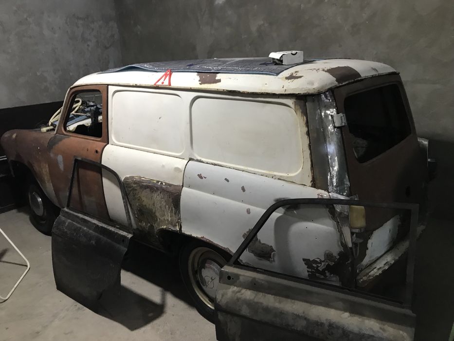 редкий малосирини москвич м430.