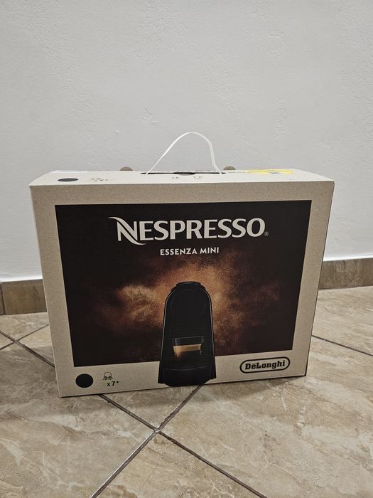 Nespresso Essenza Mini by Delonghi nou sigilat
