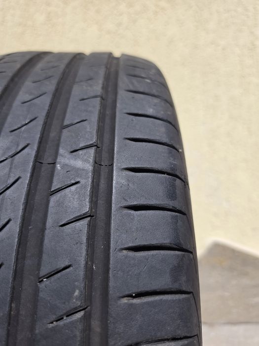 4 бр. летни гуми 235/60/18 Continental DOT 0920 5,5 mm