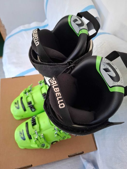 Clapari schi Dalbello DRS flex 110 marime 41 si 42 ( 26 si 27 mondo)