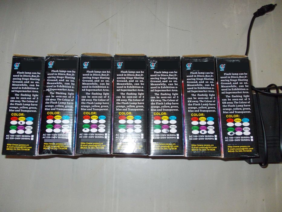 Proiectoare / Flash-Lights / Flash-Lamps / Laser-lamps / Lampi efecte