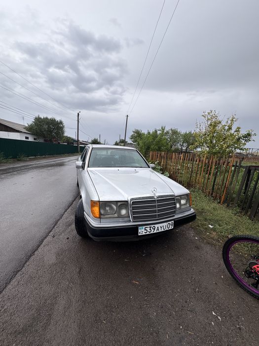 Mersedes benz w124