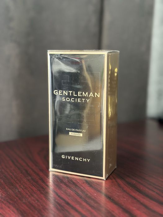 Parfum Givenchy Gentleman Society Ambreé 100ml
