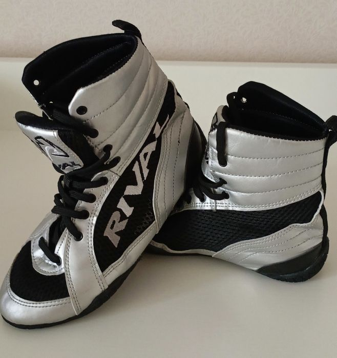 Боксерки  подростковые  RIVAL .