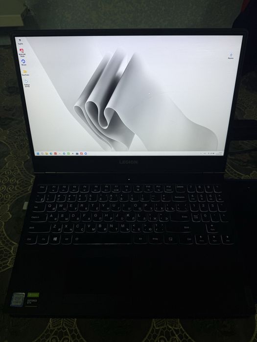 Lenovo Legion  11 pro windw