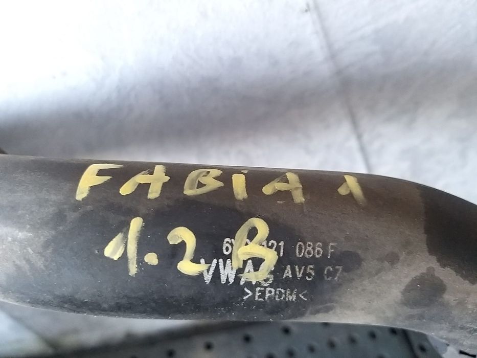Furtun tub apa 1.2 b skoda fabia 1 6y 6y0121086f