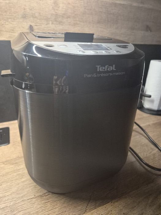 Хлебопекарна Тефал