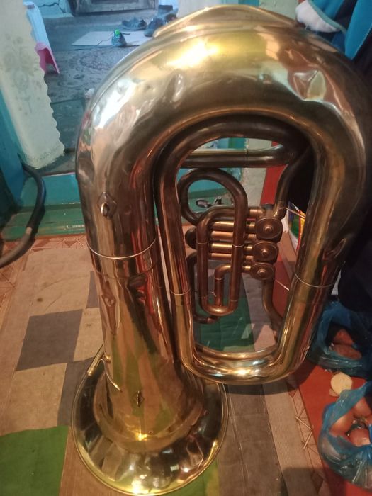 Туба es   Ленинградский