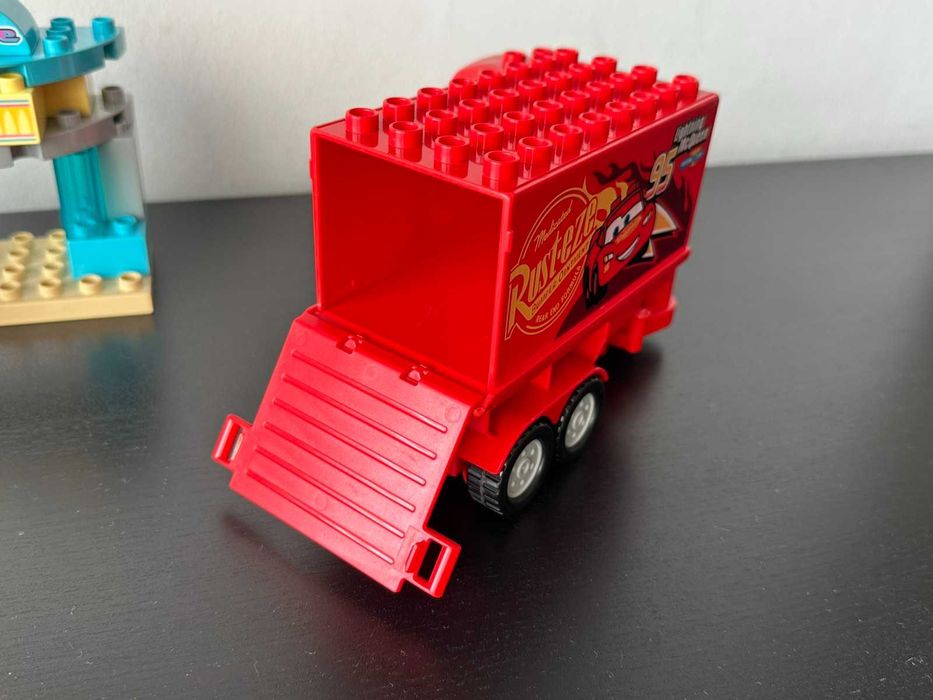 Lego Duplo 10846 Flo`s Cafe McQueen