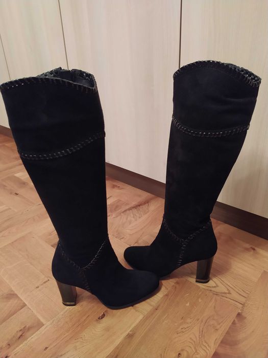 Ботуши от естествен велур N 36