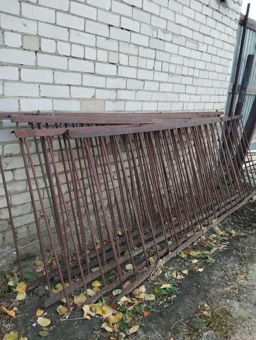 Забор ограждение металлический