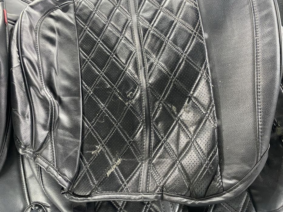 Продам универсальные чехлы на авто