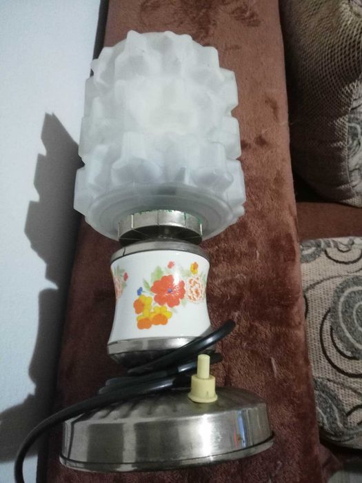 Veioza vintage cu buton