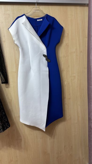 Платья вечерный