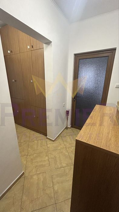 Продава се Четиристаен апартамент в Бургас, Възраждане - 94 кв.м за 1490 €/кв.м - Снимка #2