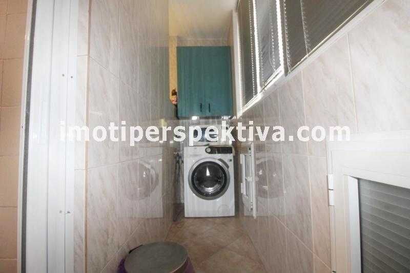 Продава се Тристаен апартамент в Пловдив, Център - 68 кв.м за 2011 €/кв.м - Снимка #10