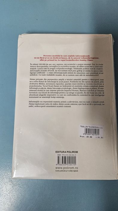 Nexus
Scurtă istorie a rețelelor informaționale 

 Yuval Noah Harari