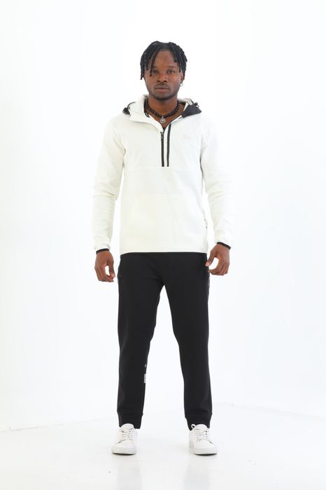 Спортивные костюмы Lacoste