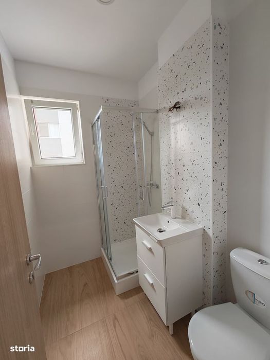 Apartament 3 Camere | 83 MP| Pretabil Spațiu Comercial | Drumul Fermei