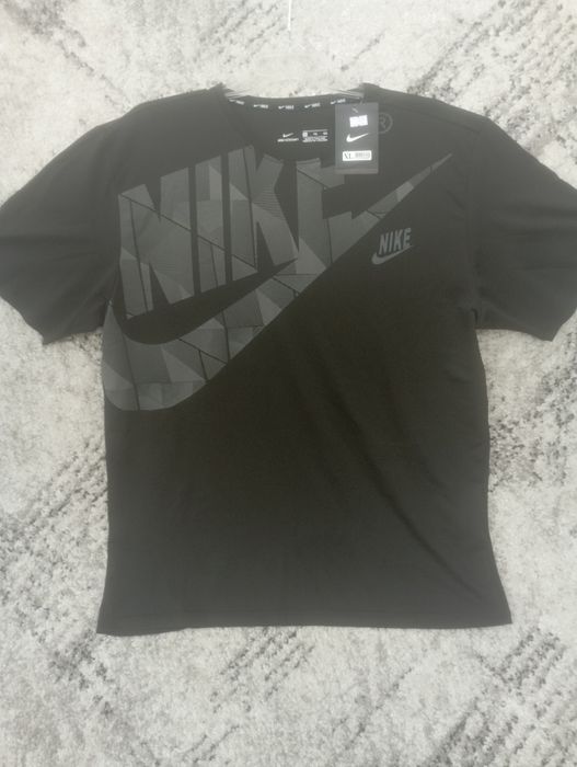 Tricou Nike Aeroswift
