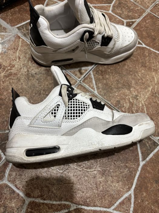 Jordan 4 Military Black Marimea 37