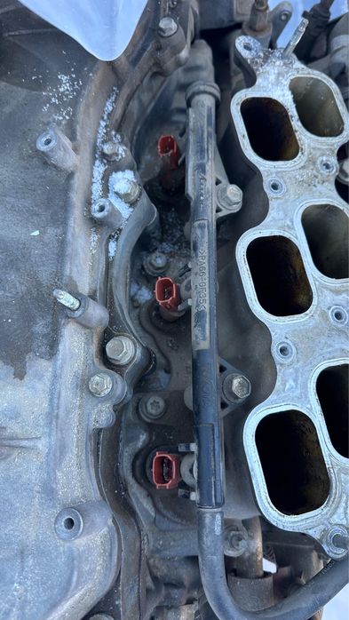 Продам двигатель на запчасти 2GR-FE