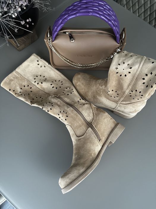 Ботуши от естествен велур