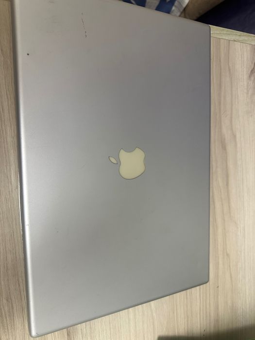 Ноутбук MacBook Pro Apple