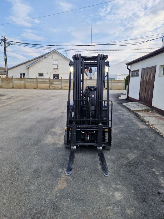 Stivuitor electric Caterpillar EP16CPNT, 2017, stare excelenta