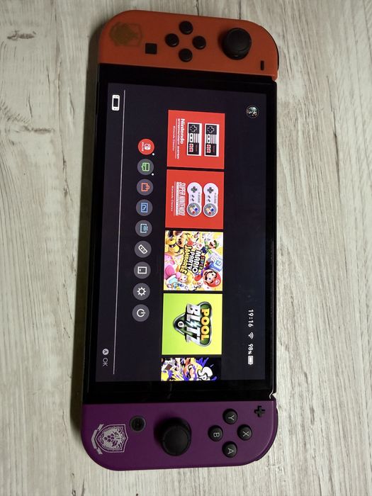 Nintendo Switch OLED Pokemon Scarlet & Violet Edition