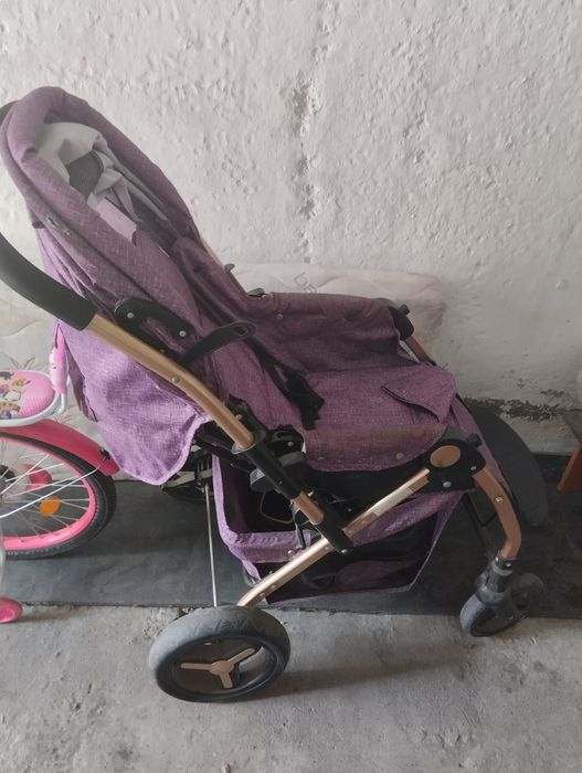 Продам детскую коляску
