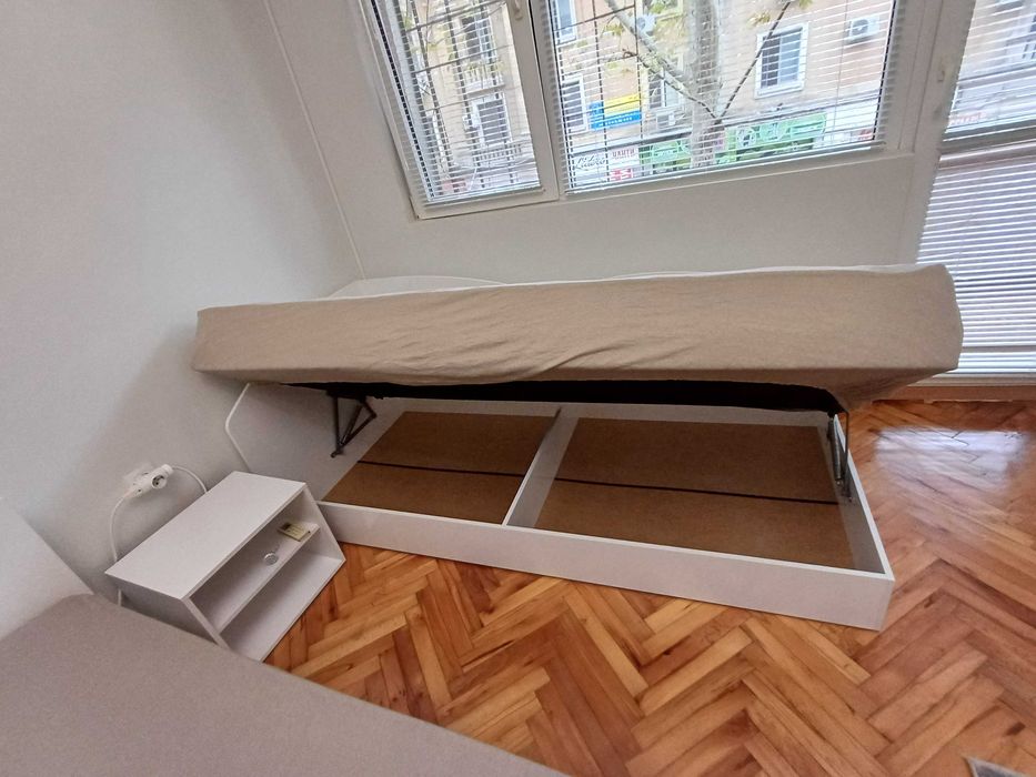 Дава се под наем Двустаен апартамент в Бургас, Център - 65 кв.м за 459 € - Снимка #11