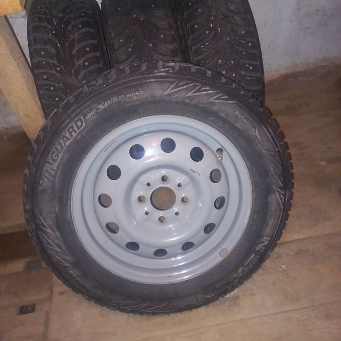 Шипованная резина