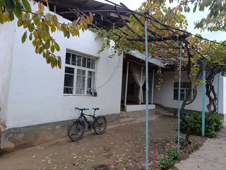 Uy sotiladi 9.4 sotx