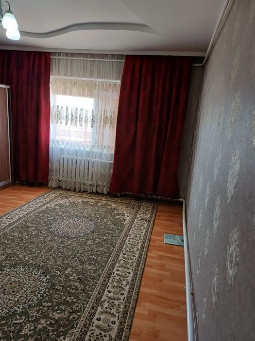 6 комнатный дом + сарай + гараж