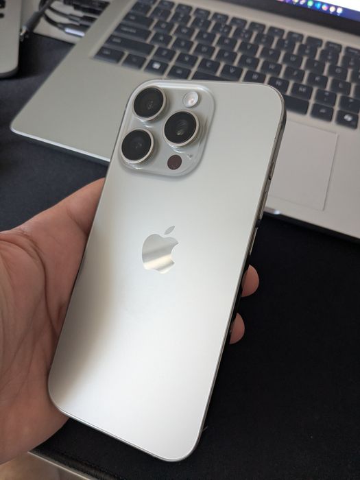 iPhone 16 Pro 256GB Natural Titanium