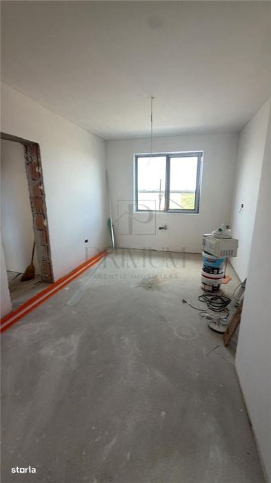 DUPLEX 110 mp | Despărțit prin cameră tehnică | Te