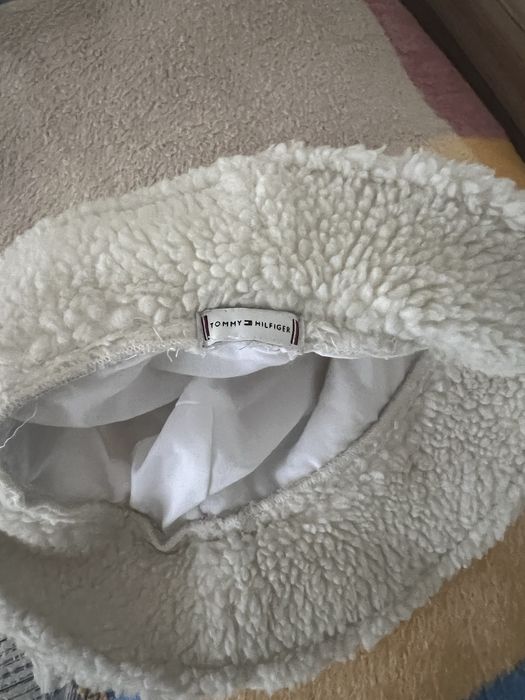Зимна шапка Tommy Hilfiger