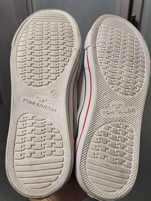 Teniși / Adidași Tom Tailor albi – mărimea 38