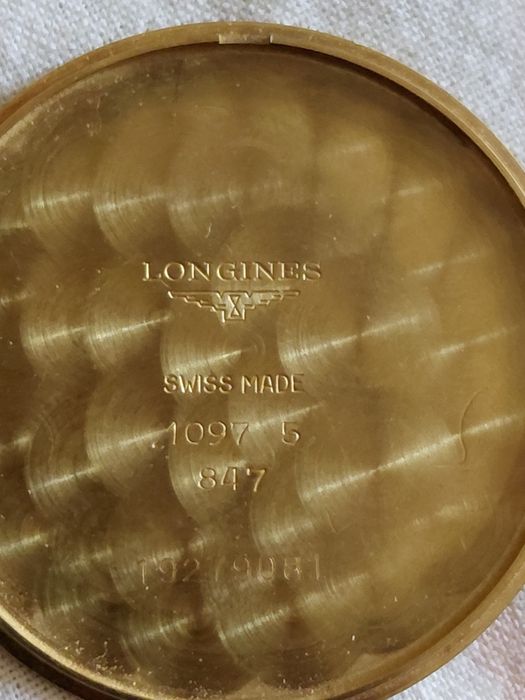 Vând ceas de buzunar longines din ani 70 este cu 17 rubine